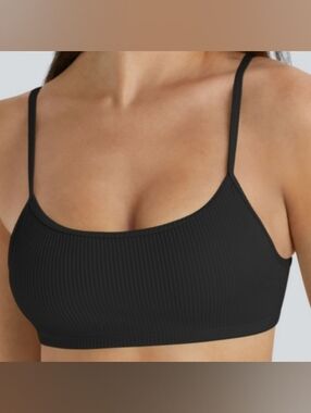 Halara Black Ribbed Swim Bikini Top Sz Medium NWT